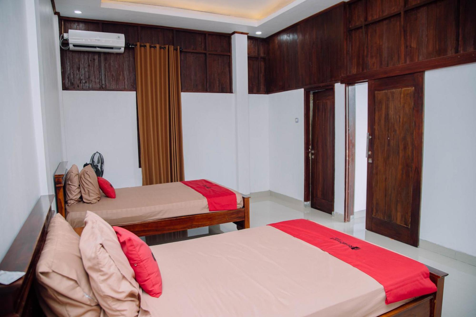 Reddoorz At Villa Bukit Senyum Lombok Kuripan  Eksteriør bilde