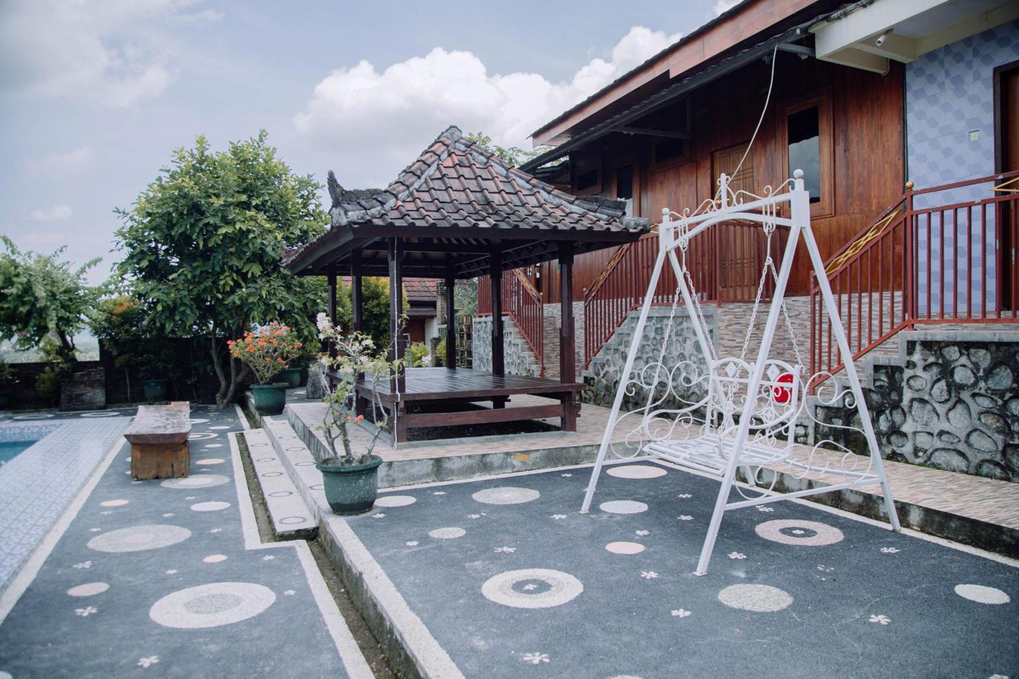 Reddoorz At Villa Bukit Senyum Lombok Kuripan  Eksteriør bilde